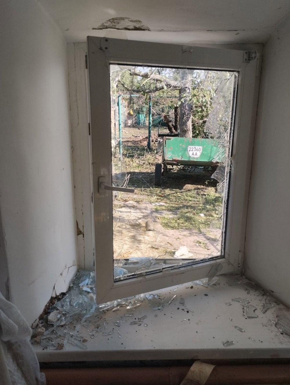 На Нікопольщини через обстріл по 2 На Нікопольщини через обстріл по 2