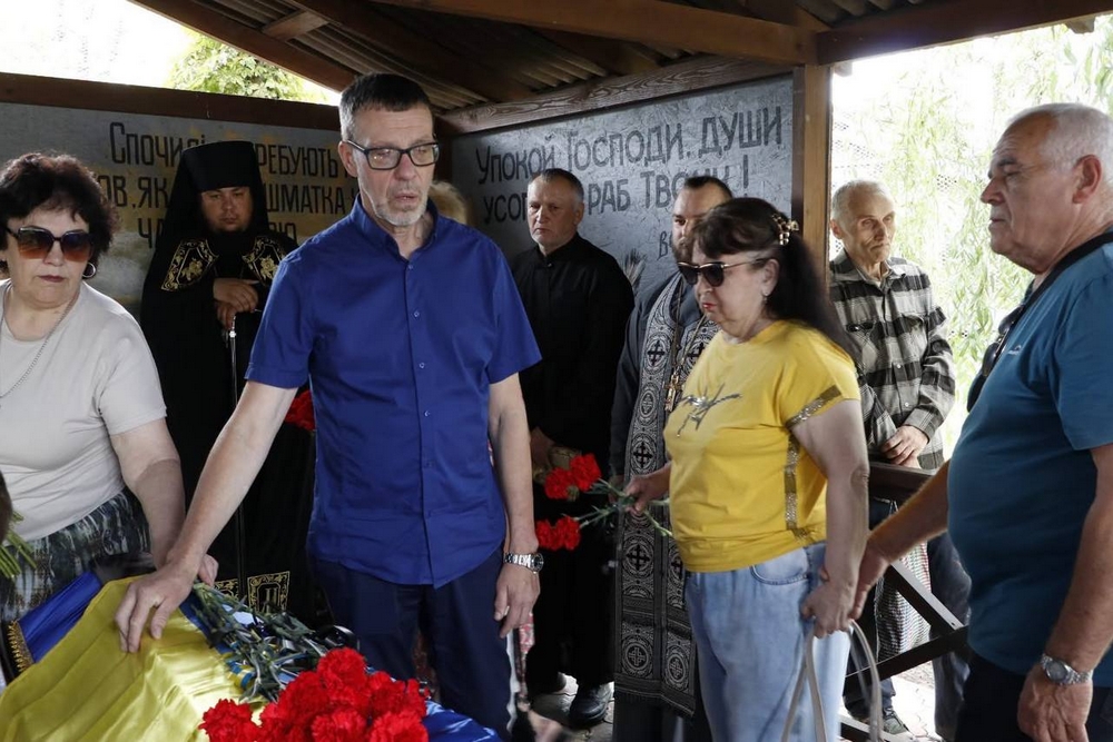Нікополь провів в останню путь полеглого Захисника6