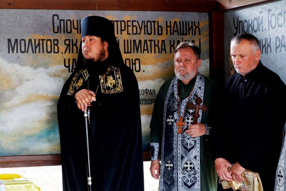 Нікополь провів в останню путь полеглого Захисника8