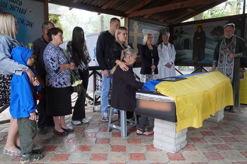 Нікополь провів в останню путь1
