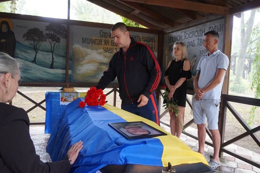 Нікополь провів в останню путь2