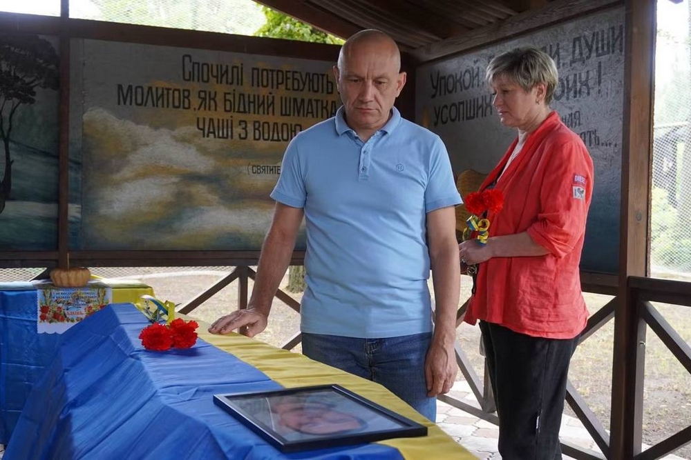 Нікополь провів в останню путь5