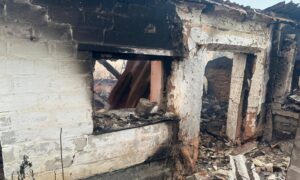 На Нікопольщині горіла агрофірма, пошкоджені будинки та лінія електропередач, є поранений у Кривому Розі, також під ударами був Камʼянський район