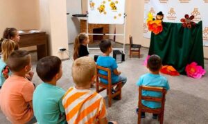 У Центрі життєстійкості Нікополя малеча оживила казку «Коза-Дереза» (фото)
