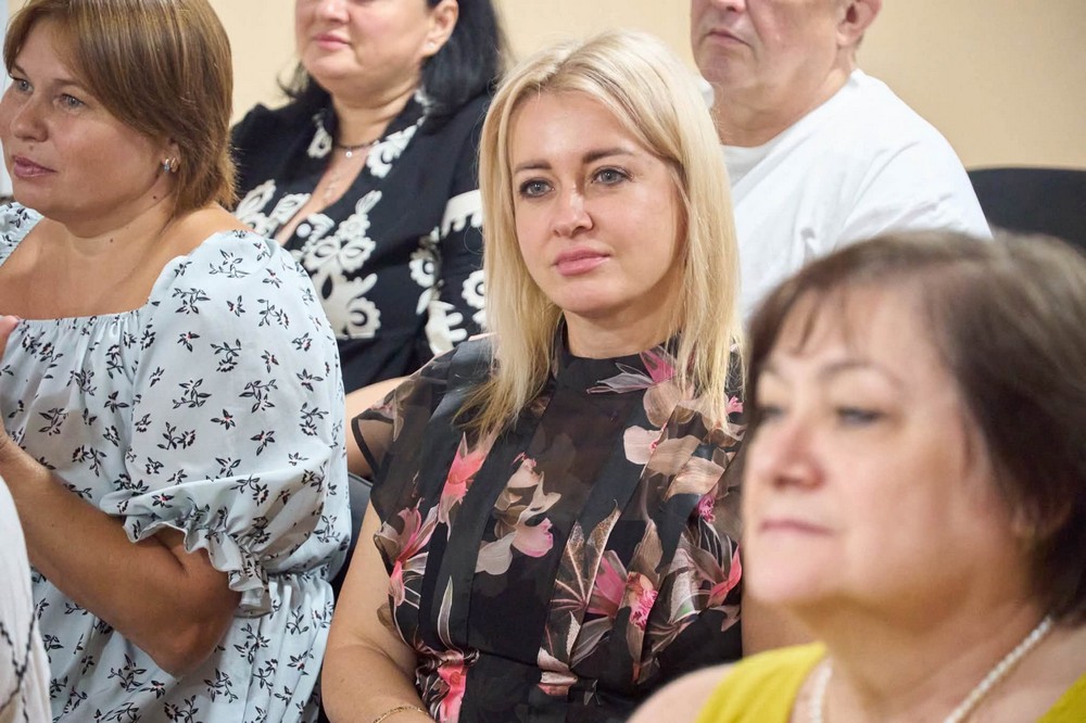 Нікополя 8