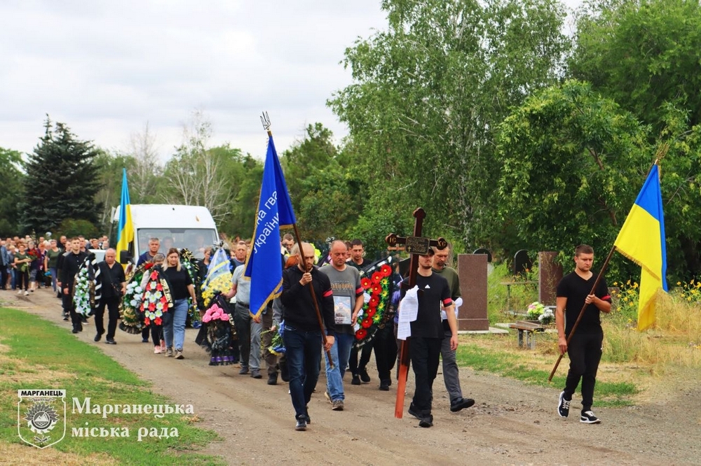 Нікопольщина провела в останню путь5 Нікопольщина провела в останню путь5