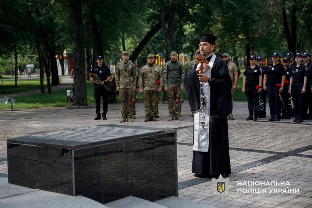 Поліцейські Дніпропетровщини8 Поліцейські Дніпропетровщини8