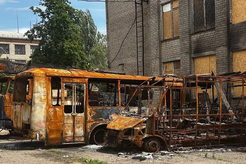 Ще фото і відео з наслідками російського терору на Нікопольщині від поліції (10) Ще фото і відео з наслідками російського терору на Нікопольщині від поліції (10)