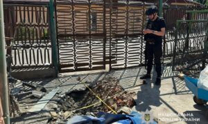 У Нікополі через атаку БпЛА поранено 4 людей, на Синельниківщині – 2 загиблих і 4 поранених, також під обстрілами був Кам’янський район – поліція (фото)