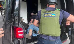 У Нікополі та районі є вбиті і поранені, пошкоджено дитсадок, ТЦ, кафе, авто та будинки, є постраждалий на Криворіжжі, також під ударами була Синельниківщина (фото)