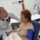 У Дніпрі рятують вагітну жінку, яка постраждала через ворожий удар по АЗС. Вона одержала важкі поранення.