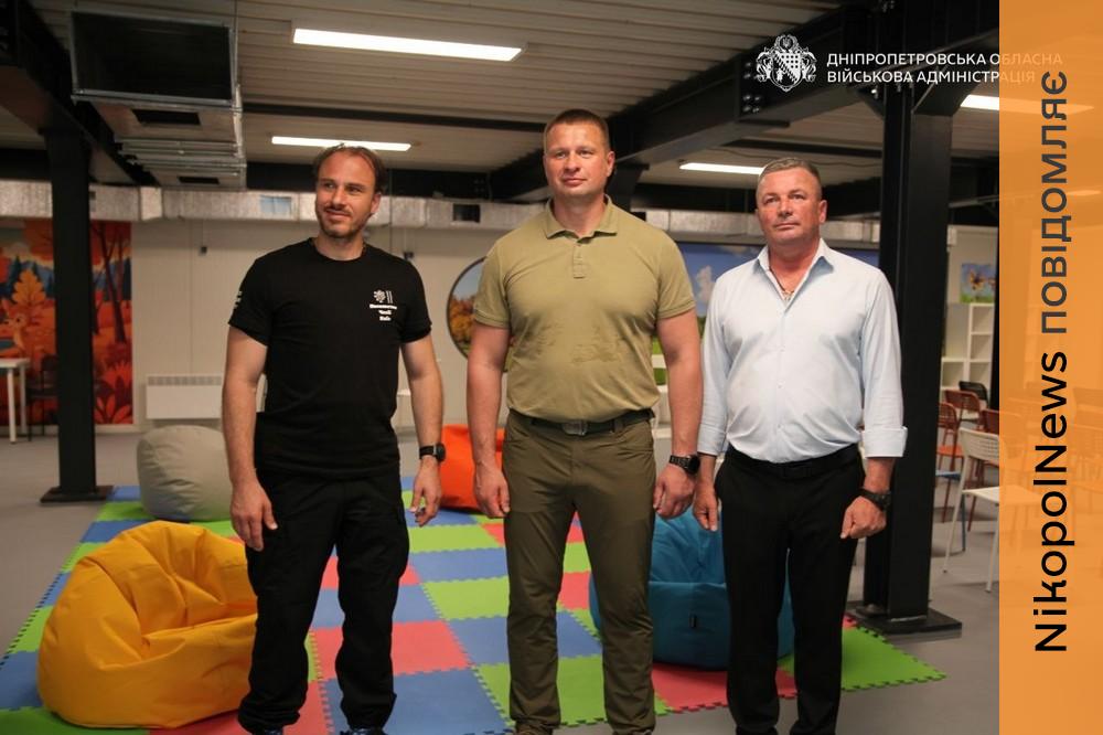 Нове підземне укриття на Нікопольщині відкрили Посол Чехії і начальник ДніпроОВА (фото)