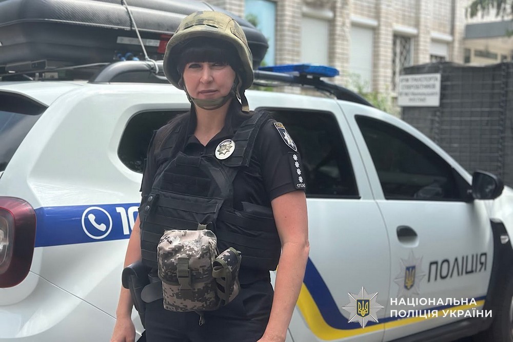 Чотири роки терору: поліція Нікопольщини показала моторошні фото і розповіла про свою роботу під обстрілами Чотири роки терору: поліція Нікопольщини показала моторошні фото і розповіла про свою роботу під обстрілами