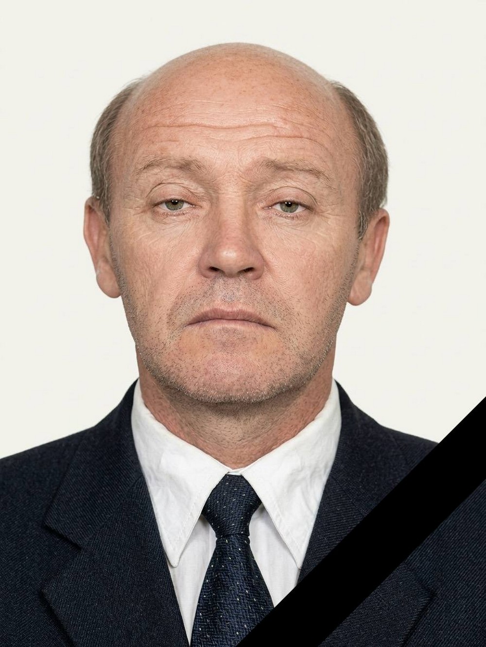 Усе життя працював на захисних спорудах… Ворог вбив у Нікополі голову великої родини (фото)