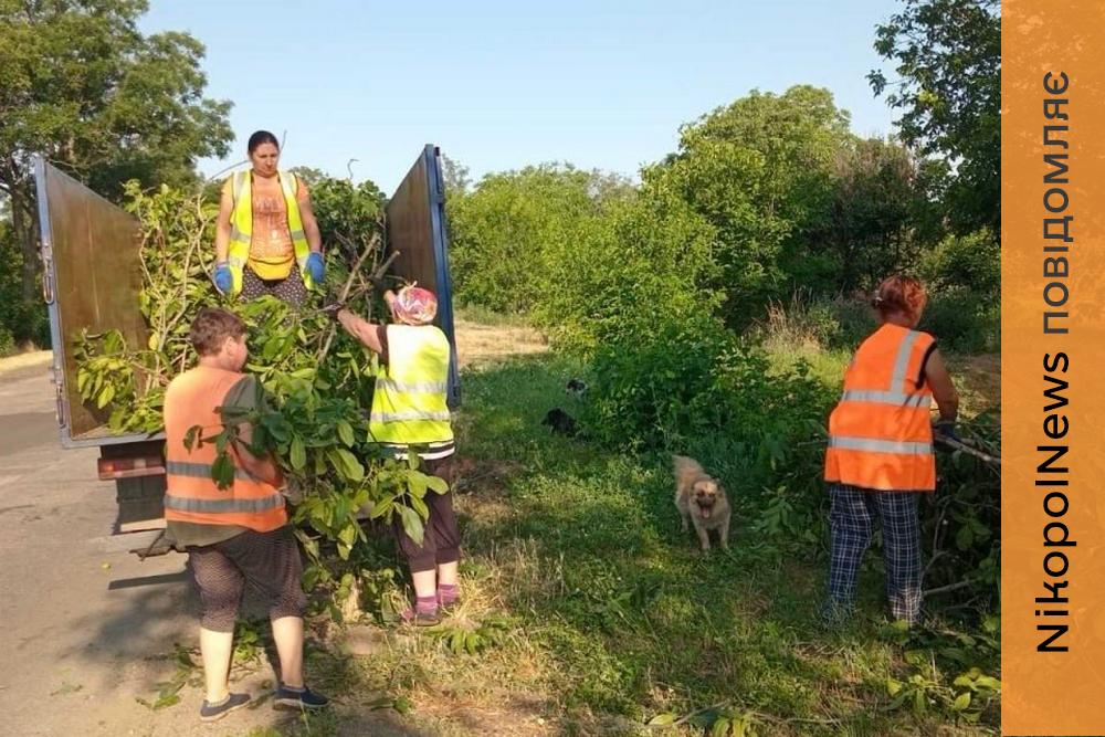 У Марганці підбили підсумки роботи комунальників: від ліквідації наслідків обстрілів до благоустрою (фото)