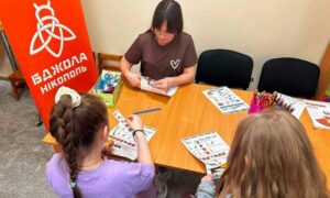 «Лісові звірі»: у Центрі життєстійкості Нікополя для дітей провели пізнавальне заняття (фото)