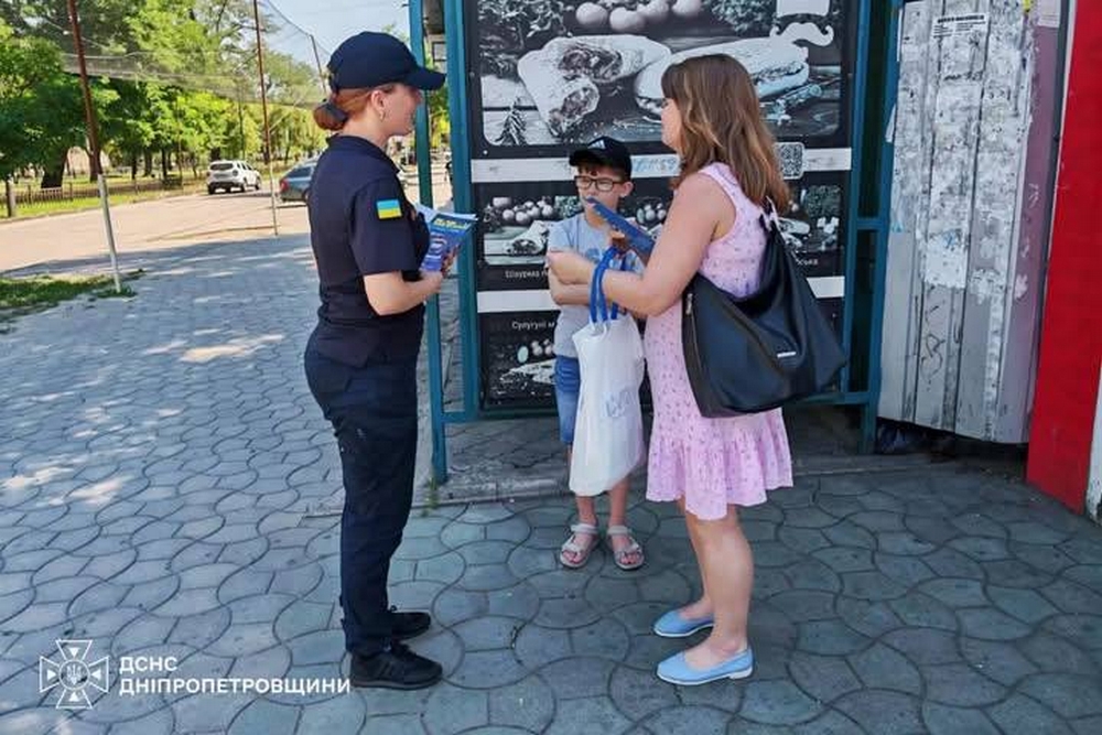photo 2026 07 21 14 22 45 У Нікополі дітям і дорослим нагадали, як діяти у разі виявлення вибухонебезпечних предметів (фото)
