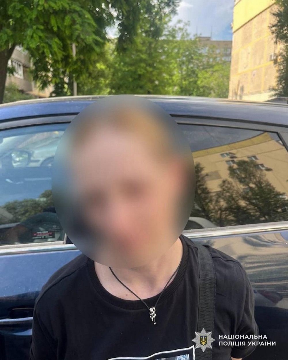 Вкрала з магазину відеоняню, кросівки, алкоголь і корм для собак: у Дніпрі викрили 44-річну жінку Вкрала з магазину відеоняню, кросівки, алкоголь і корм для собак: у Дніпрі викрили 44-річну жінку