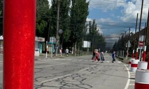 Я вийшла із машини на "районці"... Не була вдома у Нікополі цілий рік... (відео)