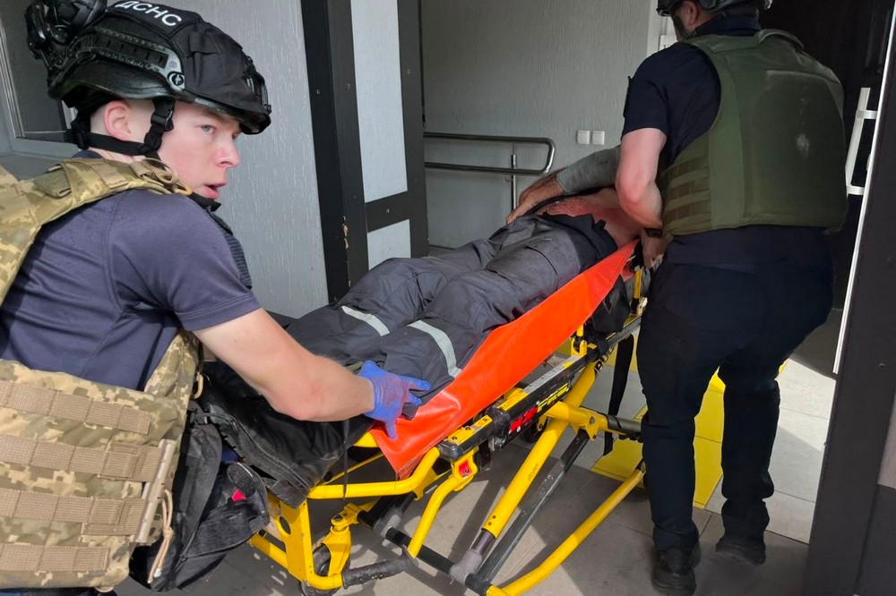 у Нікополі 10 у Нікополі 10