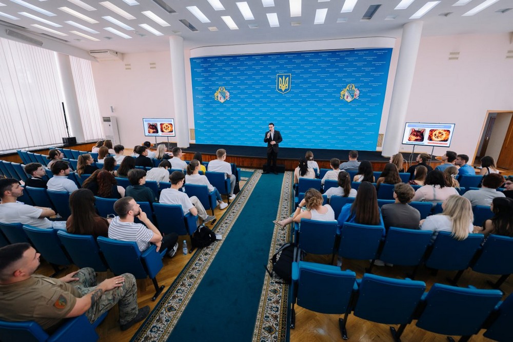 з Марганецької громади 3