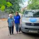 «Приємно вражена вашою увагою та людяністю»: жінці з Нікополя допомогли відновити документи та полагодити житло після обстрілів