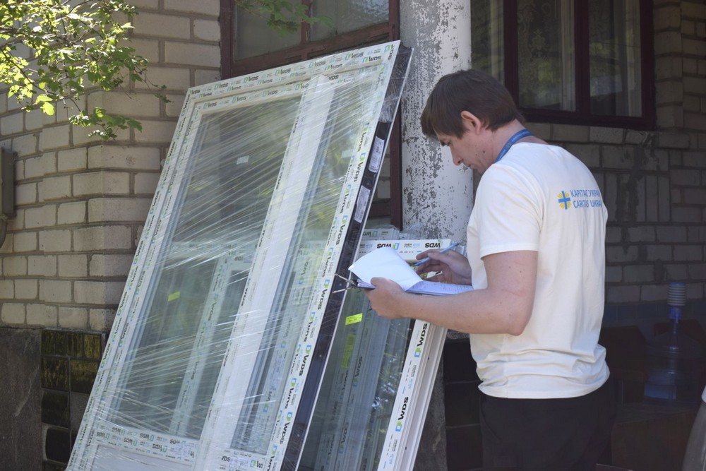 Пропонують безкоштовний ремонт пошкодженого житла на Дніпропетровшині: як отримати допомогу