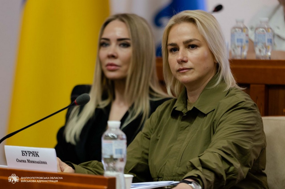 звільнено керівника одного із напрямків (8) звільнено керівника одного із напрямків (8)