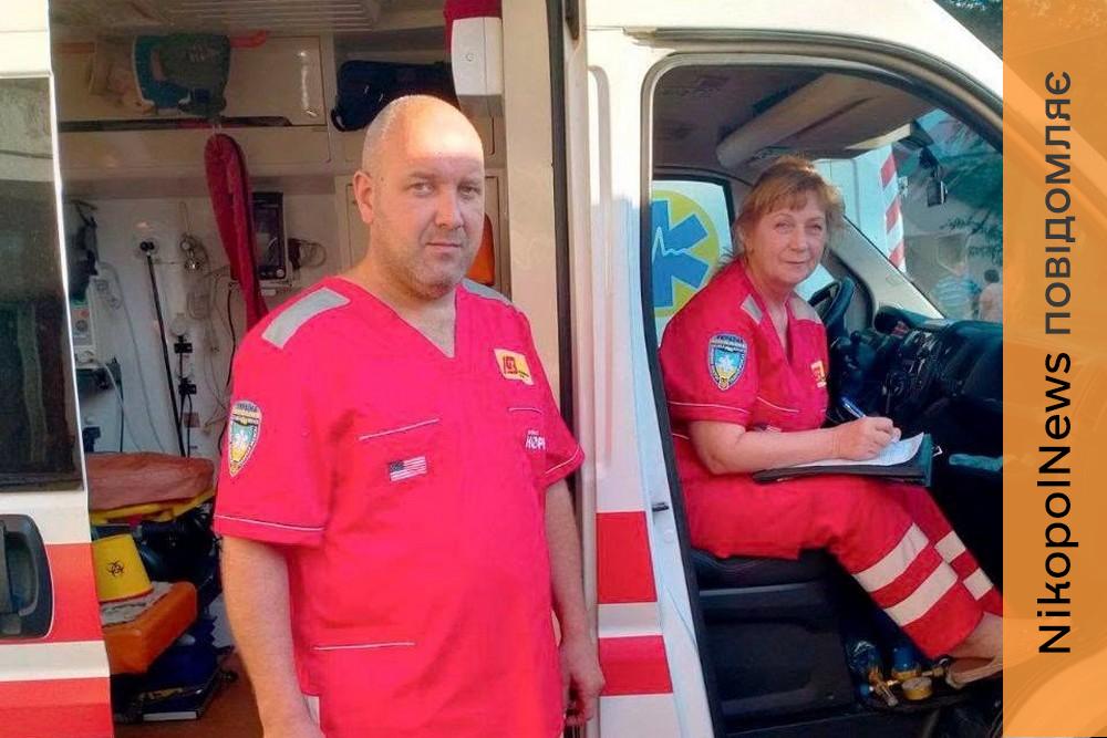 Пасажирка лежала без свідомості на підлозі автобуса: на виїзді з Нікополя ворожі дрони влаштували «сафарі» цивільний транспорт – подробиці жахливого вечора від медиків