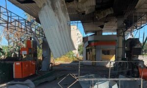 Близько 10-ї ранку у Нікополі ворожий дрон поранив чоловіка, у Марганці під ударом АЗС, також є постраждалий на Синельниківщині – поліція (фото)