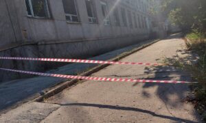 Ворог обстріляв ветеринарну клініку у Нікополі: звернення до клієнтів
