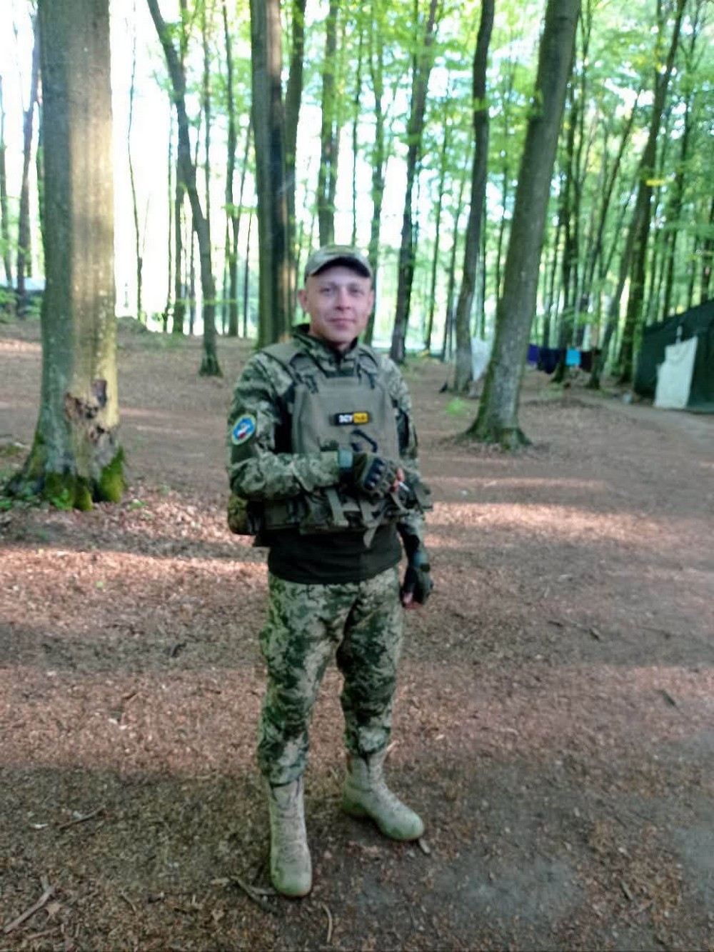 Полеглому захиснику з Нікопольщини просять присвоїти звання Героя України – підпишіть петицію Полеглому захиснику з Нікопольщини просять присвоїти звання Героя України – підпишіть петицію