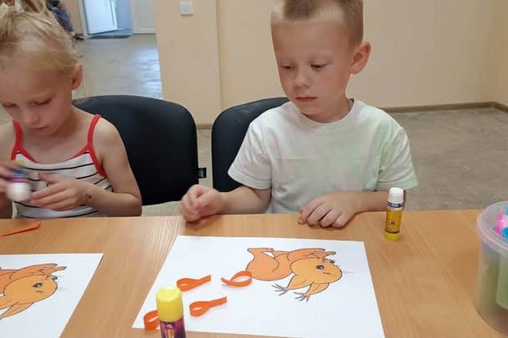 Діти у Нікополі поєднали навчання1