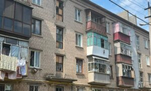На Нікопольщині 2 загиблих і один поранений, пошкоджені газогін, лінія електропередач та інфраструктура, також під ударами були Синельниківщина, Павлоградщина і Криворіжжя (фото)