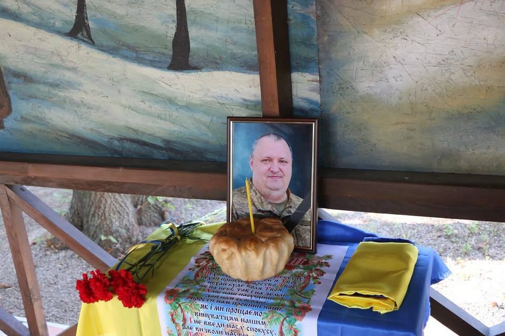 Нікополь провів в останню путь полеглого Захисника7 Нікополь провів в останню путь полеглого Захисника7