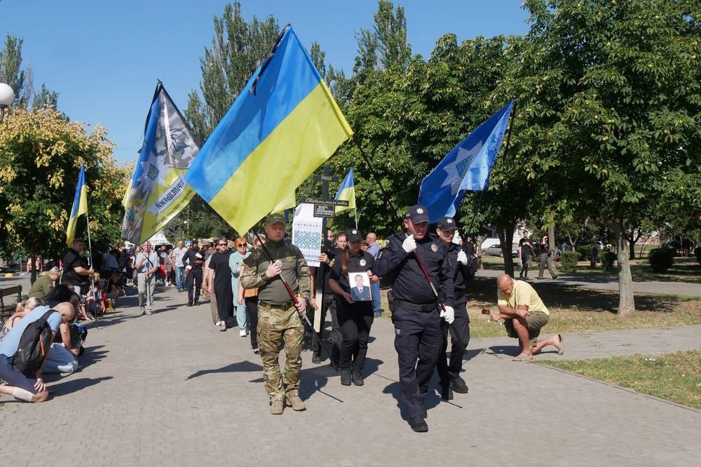 Нікопольщина провела в останню путь Захисника6