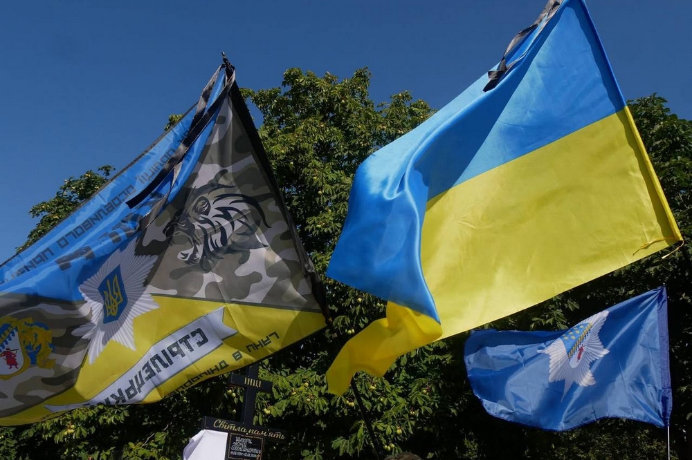 Нікопольщина провела в останню путь Захисника9