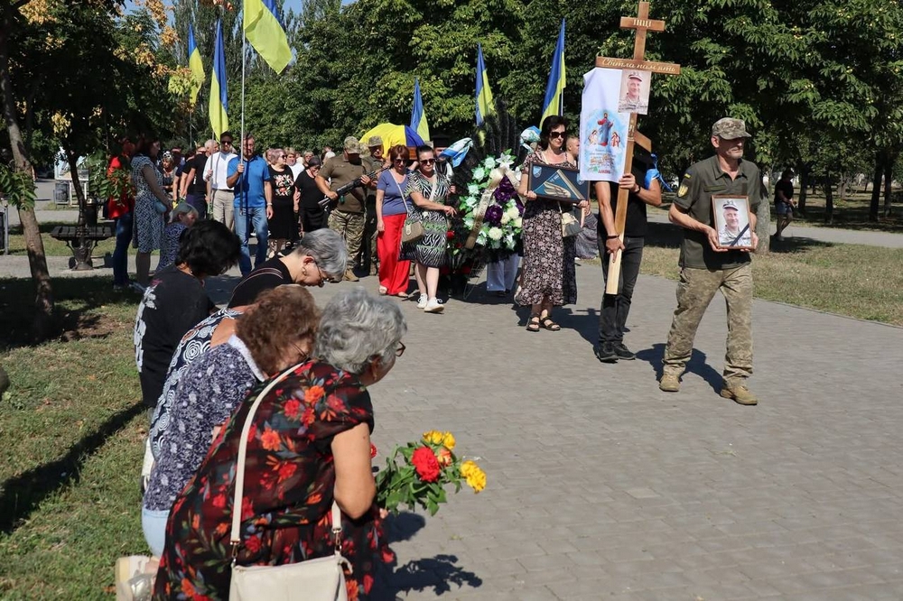Нікопольщина провела в останню путь полеглого Захисника3 Нікопольщина провела в останню путь полеглого Захисника3
