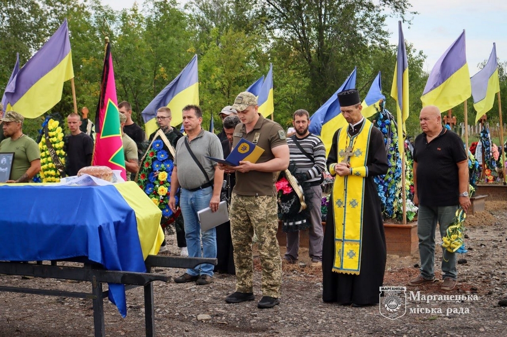 Нікопольщина провела в останню путь полеглого Захисника3