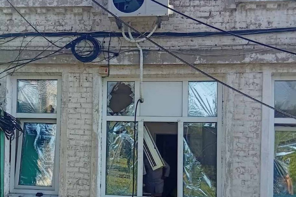 Нікопольському