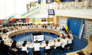 Покров представив молодь на Регіональному конгресі: учасники розпочали навчання за програмою «7 кроків до лідерства» (фото)