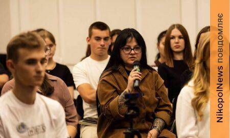 Представниця Нікополя долучилася до зустрічі молодіжного конгресу з Офісом Президента (фото)