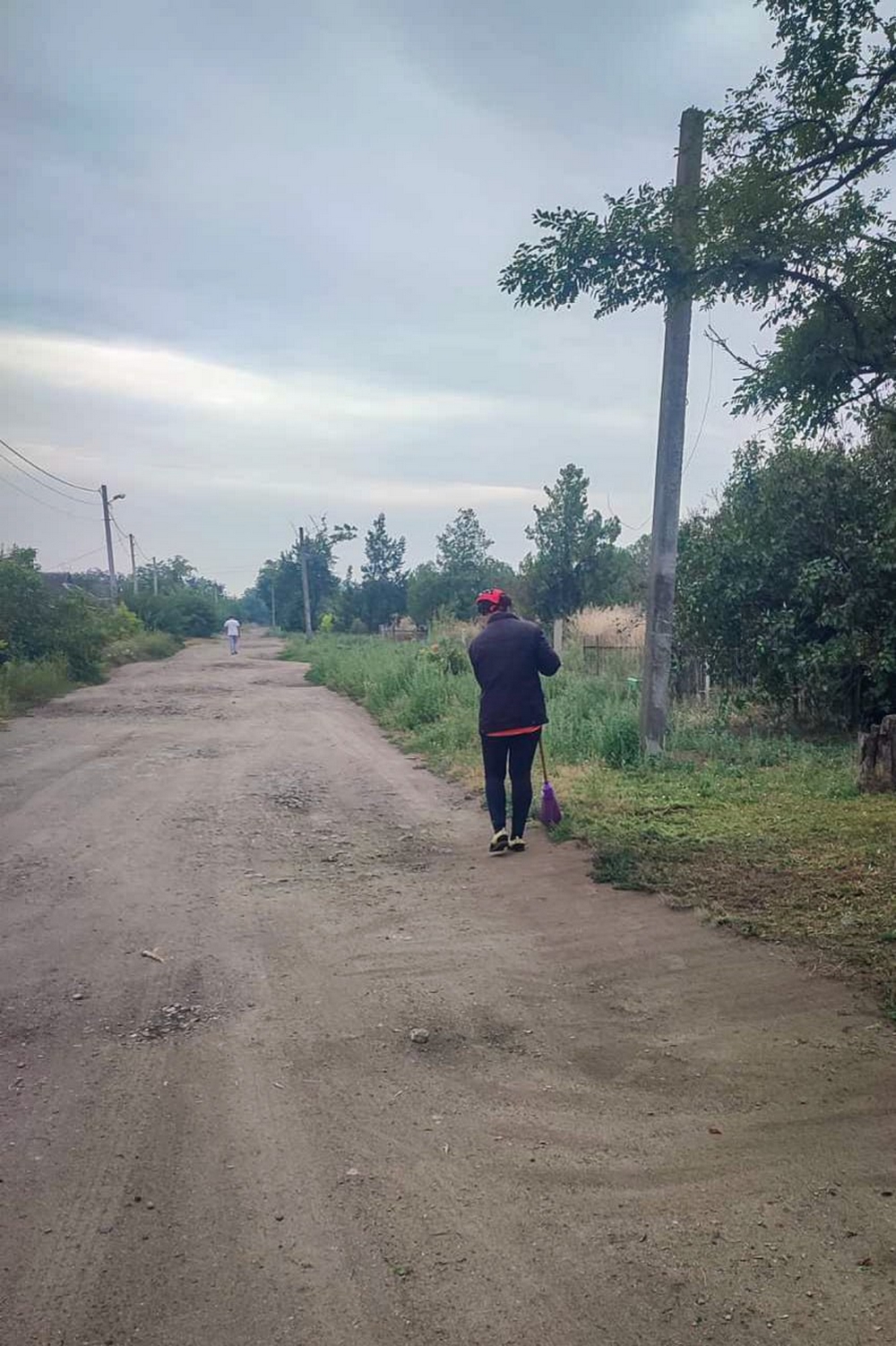 У Марганці комунальники працювали над благоустроєм6