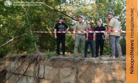 У МаргУ Марганці тривають роботи з відновлення водопостачання: прокладають новий трубопровіданці тривають роботи з відновлення водопостачання