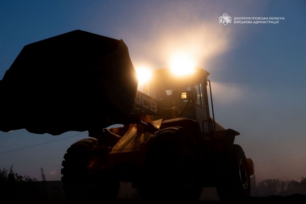 У Марганці тривають роботи з відновлення водопостачання8 У Марганці тривають роботи з відновлення водопостачання8