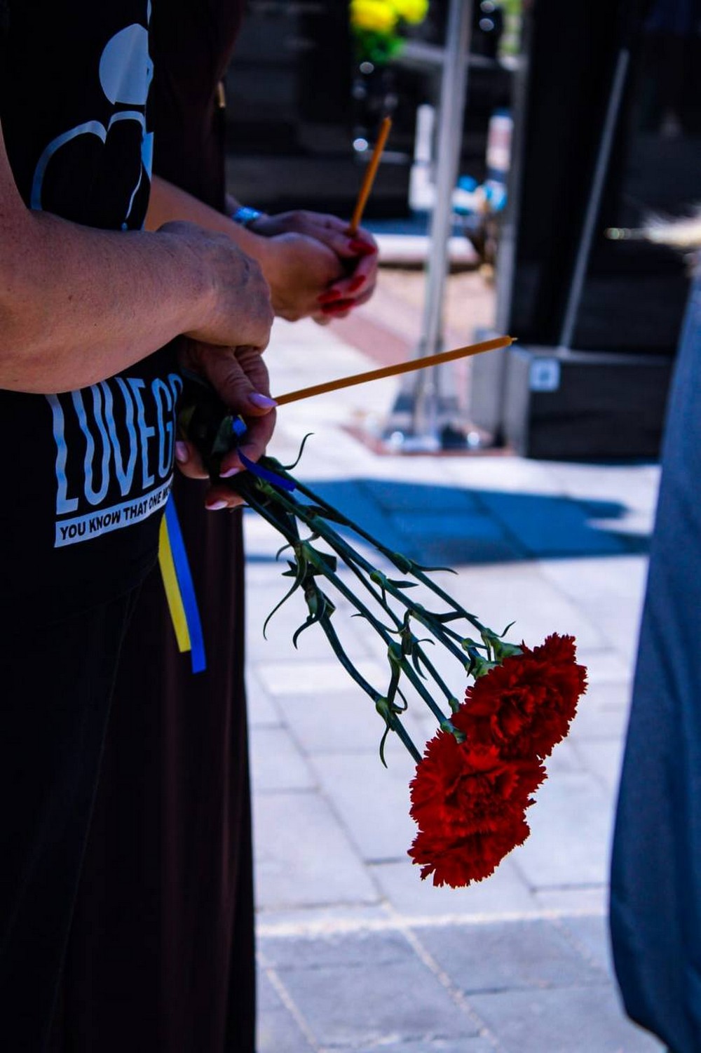 У Нікополі сьогодні на Алеї Почесних звершили спільну молитву (6)