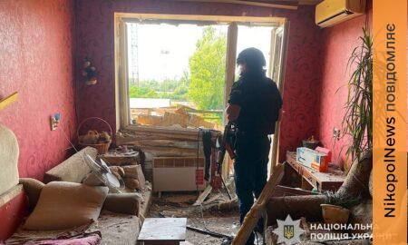 У Нікополі безпілотник влетів у квартиру, внаслідок атак на місто і район 4 поранених, під ударами були ще 3 райони області - поліція (фото)