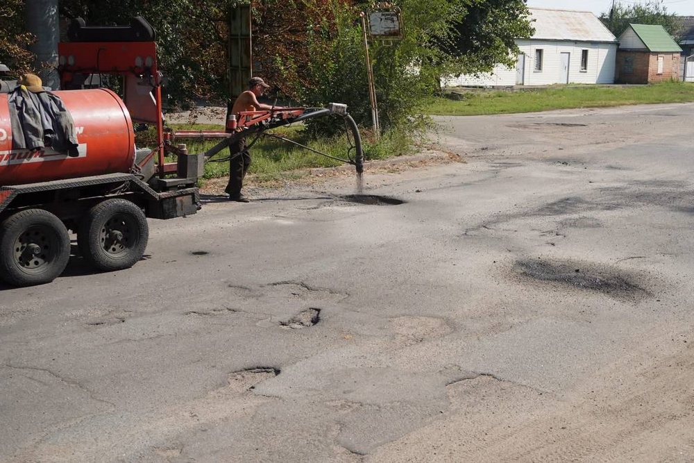 У Нікополі тривають роботи з благоустрою та відновлення6 У Нікополі тривають роботи з благоустрою та відновлення6
