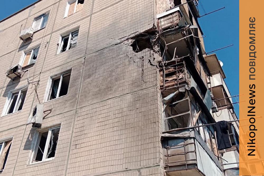 У Нікополі ворог бив по багатоповерхівках: 2 людей постраждали, є поранена на Синельниківщині — поліція (фото)
