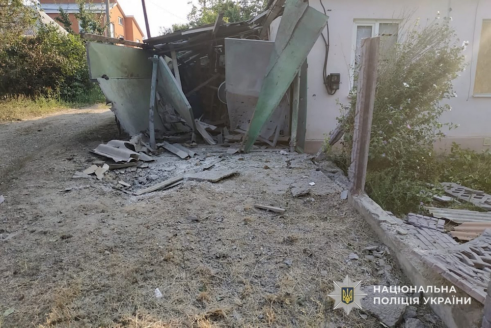 У Нікополі ворог бив по багатоповерхівках1
